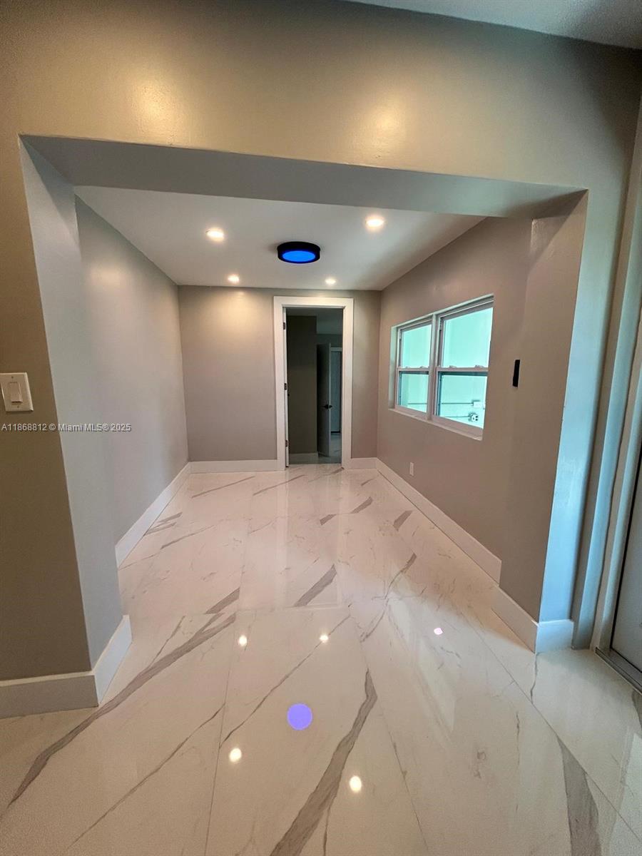 NORTH ANDREWS TERRACE - Residential