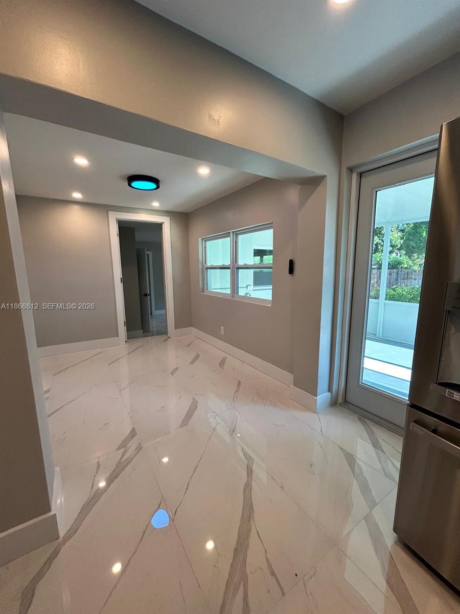 NORTH ANDREWS TERRACE - Residential
