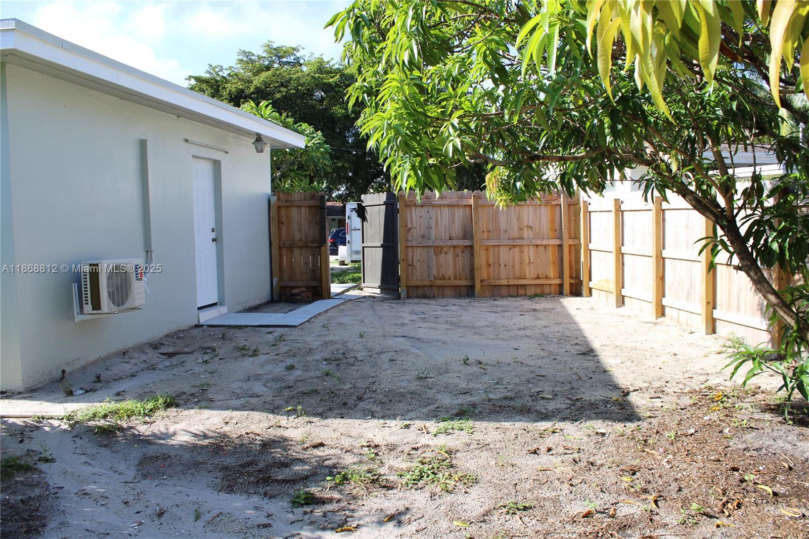 NORTH ANDREWS TERRACE - Residential