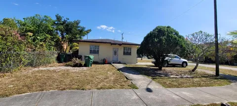 800 Jann Ave, Opa-Locka, FL 33054 - MLS#: A11767894