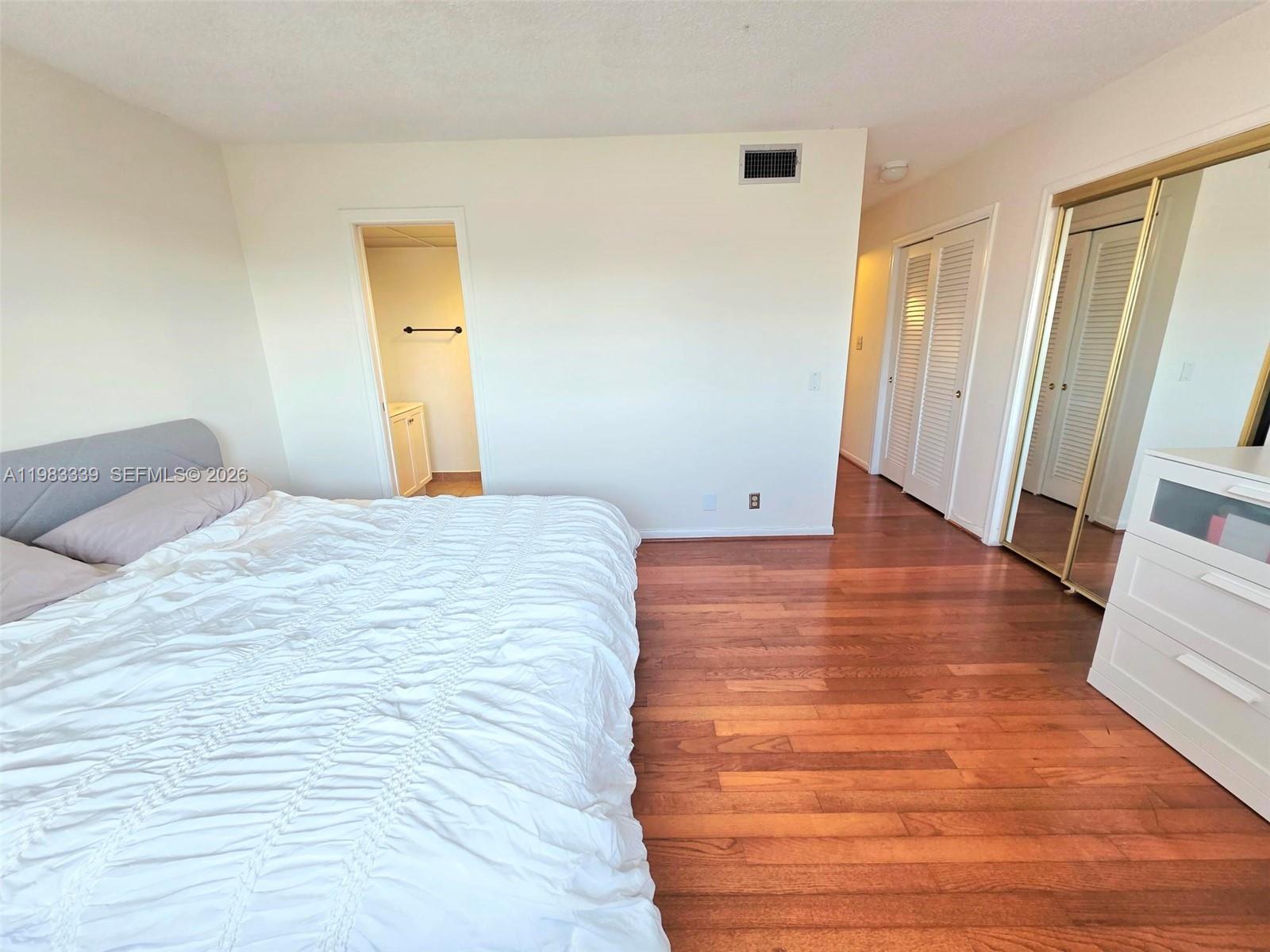 MEADOWBROOK TOWERS CONDO - Residential