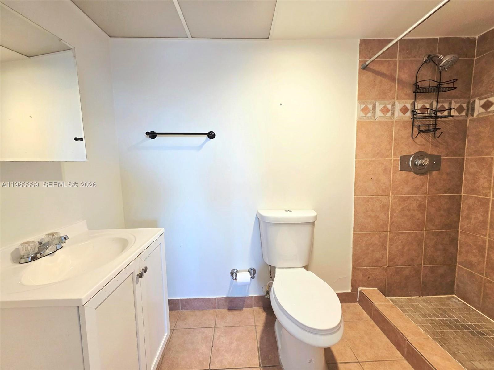 MEADOWBROOK TOWERS CONDO - Residential