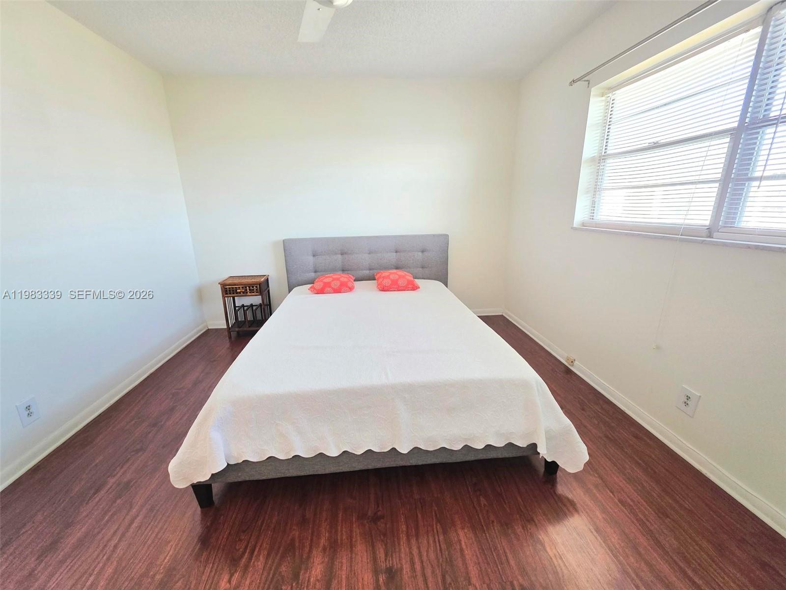 MEADOWBROOK TOWERS CONDO - Residential