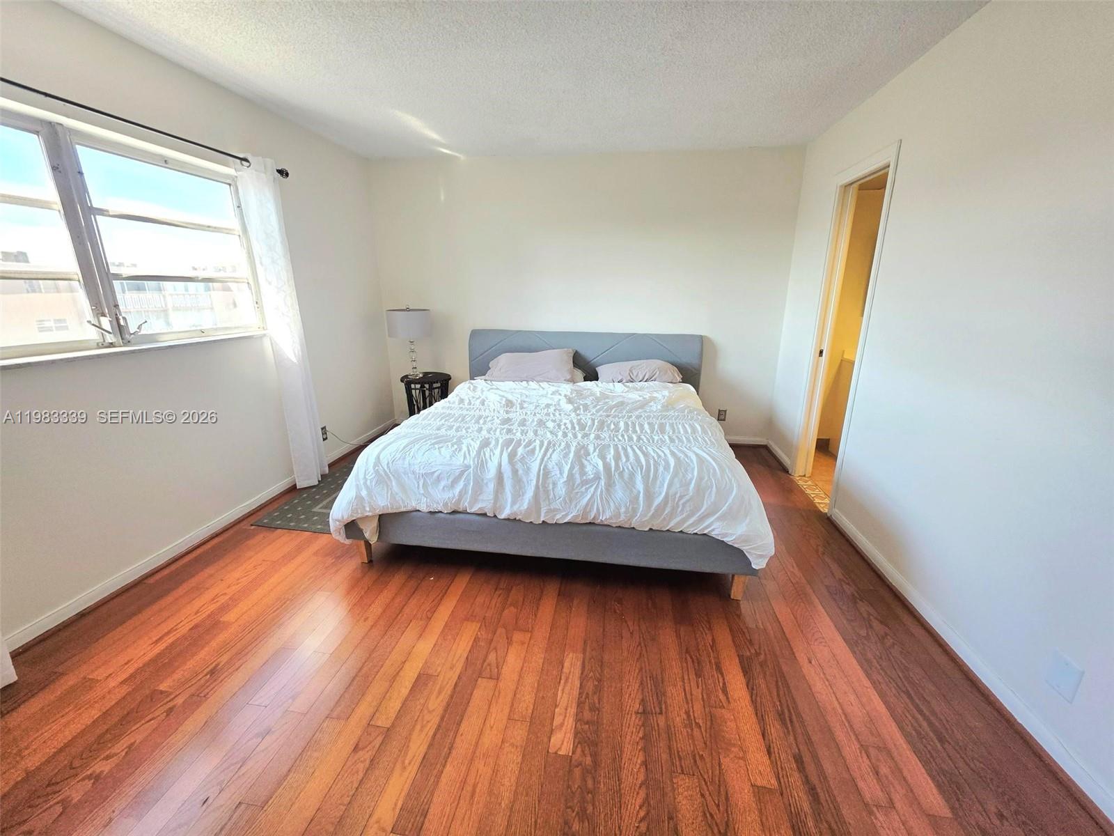 MEADOWBROOK TOWERS CONDO - Residential