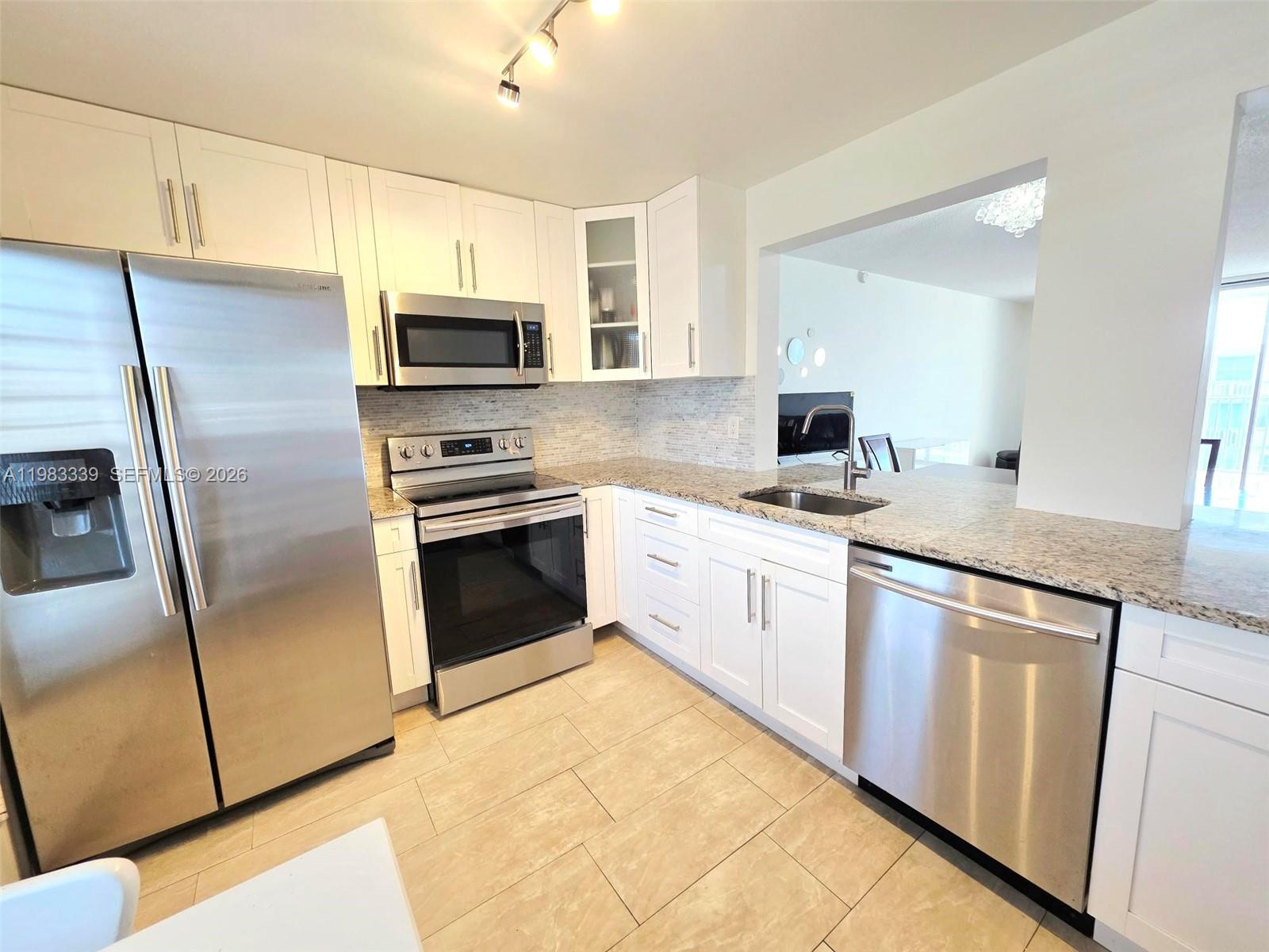 MEADOWBROOK TOWERS CONDO - Residential