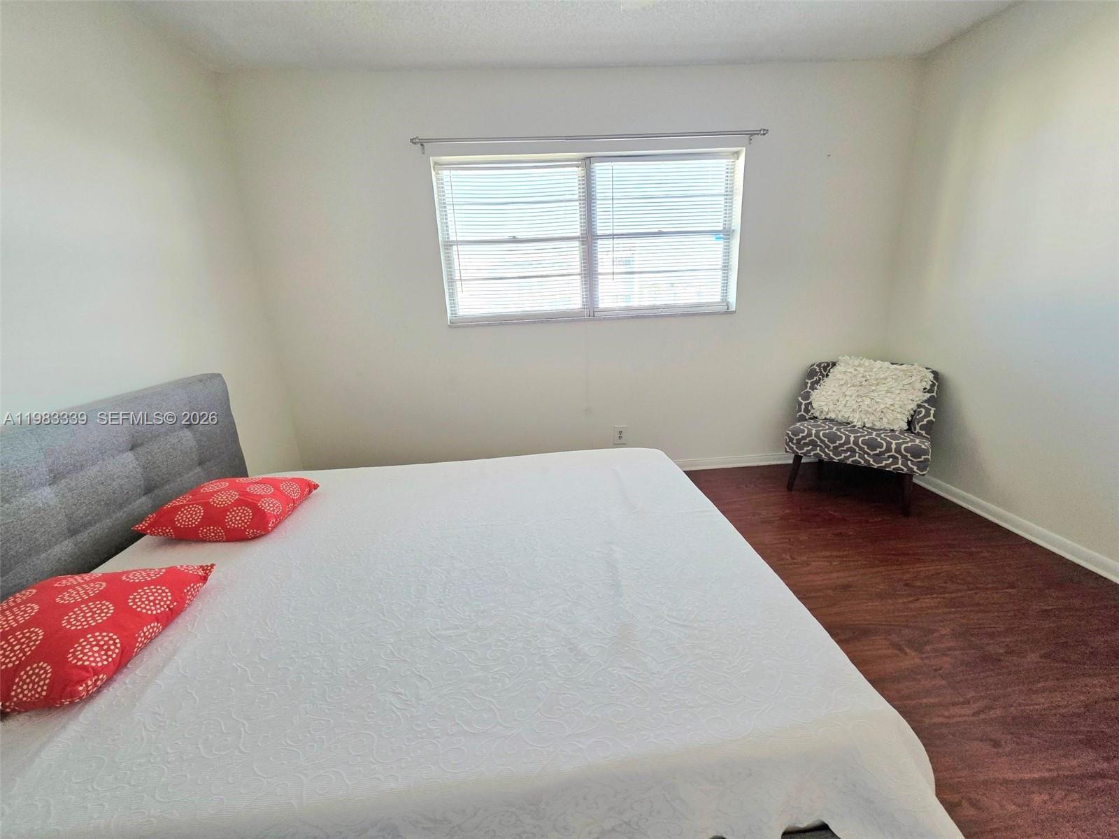 MEADOWBROOK TOWERS CONDO - Residential