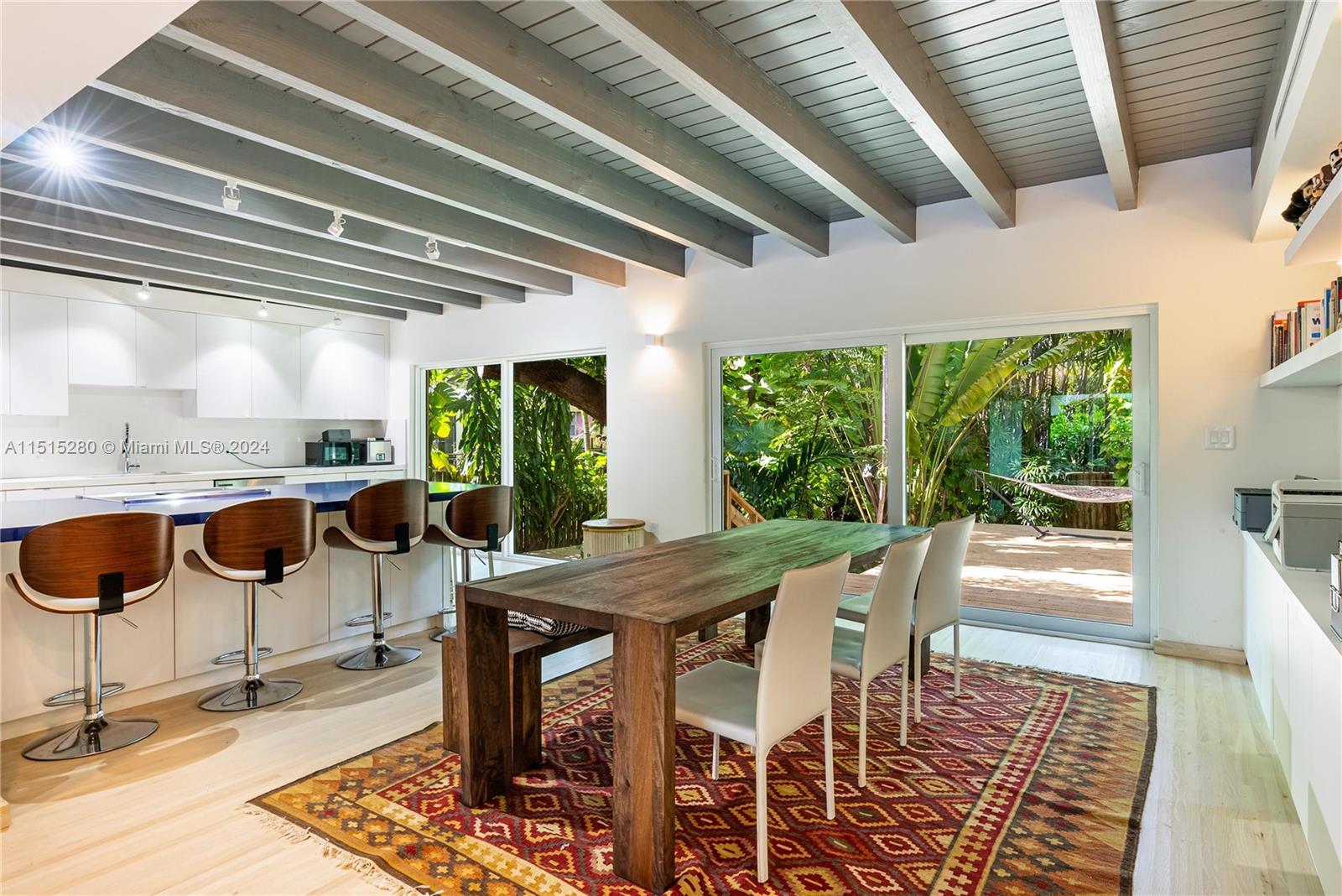 RHODES AMD NEW BISC - Residential