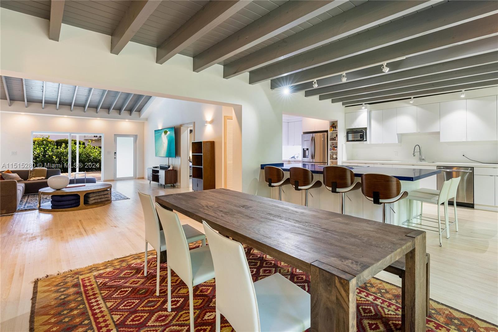 RHODES AMD NEW BISC - Residential