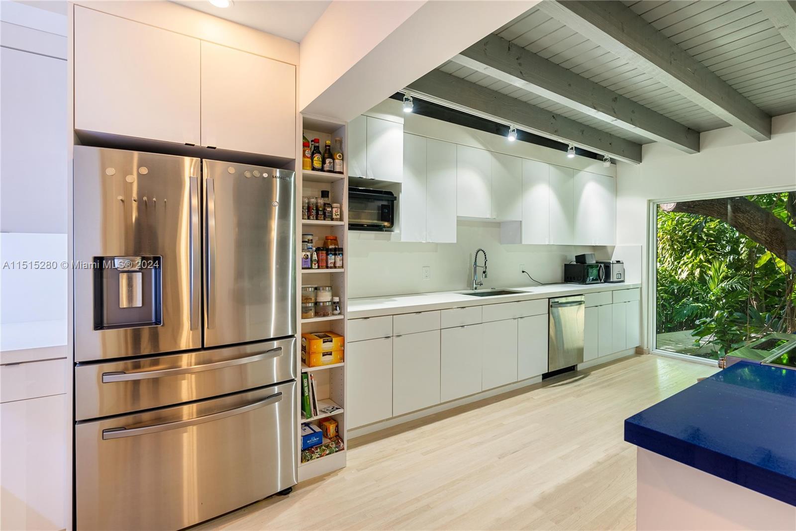 RHODES AMD NEW BISC - Residential