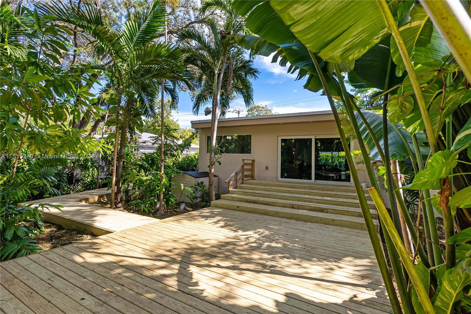 RHODES AMD NEW BISC - Residential