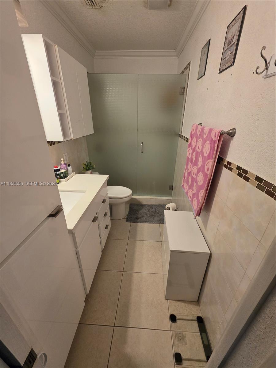 HIALEAH 14TH ADDN REV PL - Residential