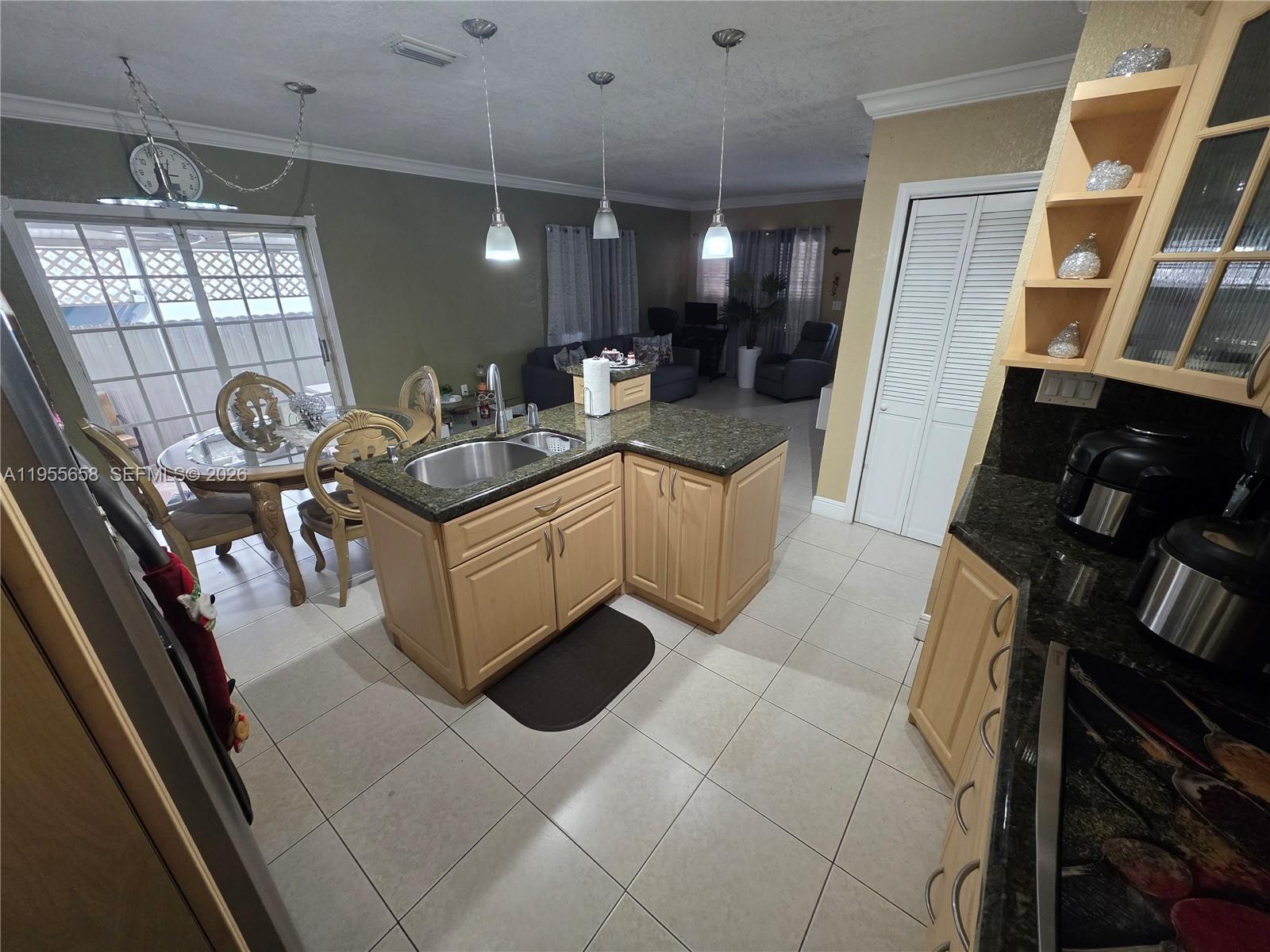 HIALEAH 14TH ADDN REV PL - Residential