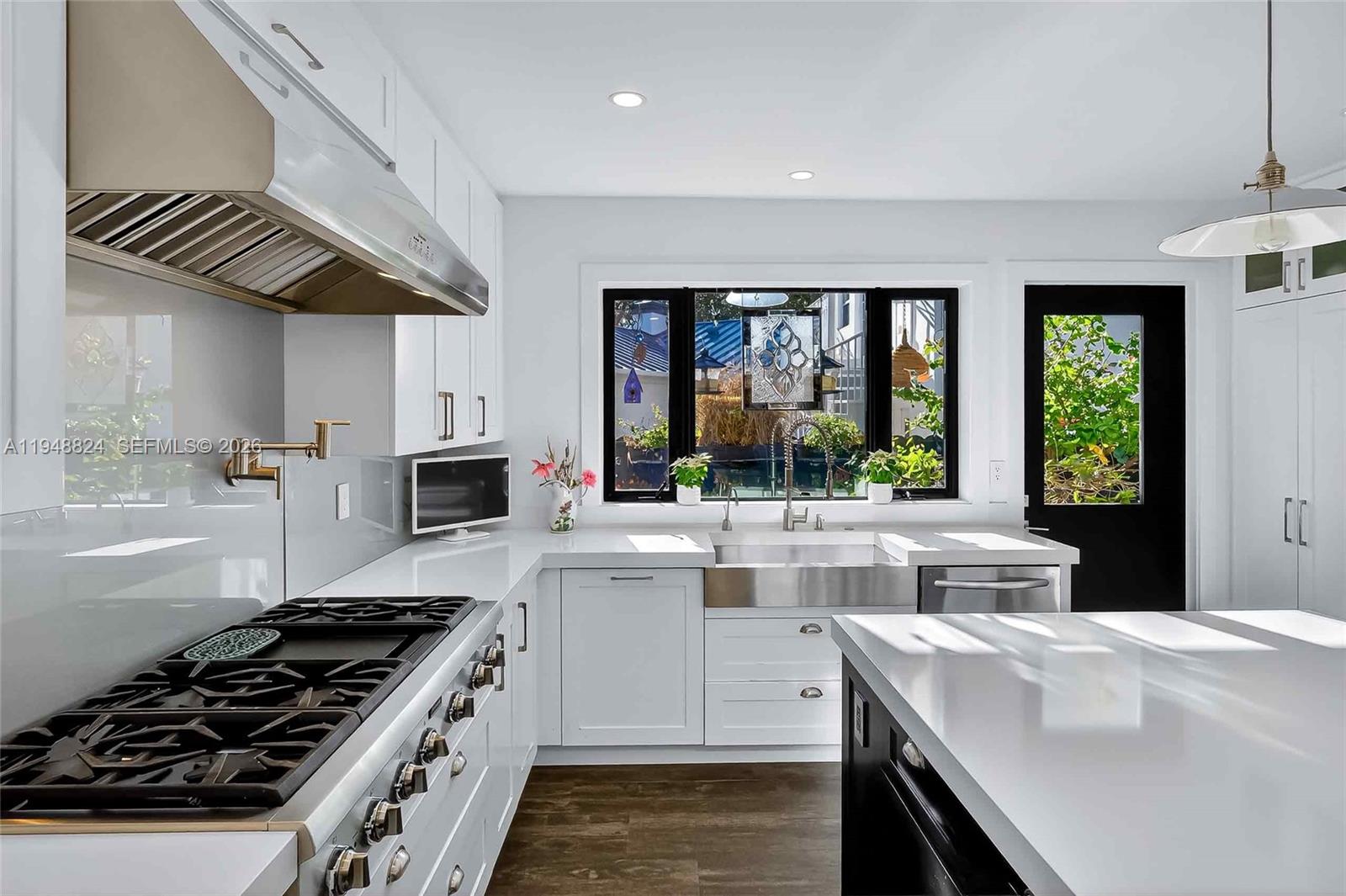 NATOMA MANORS RE SUB - Residential