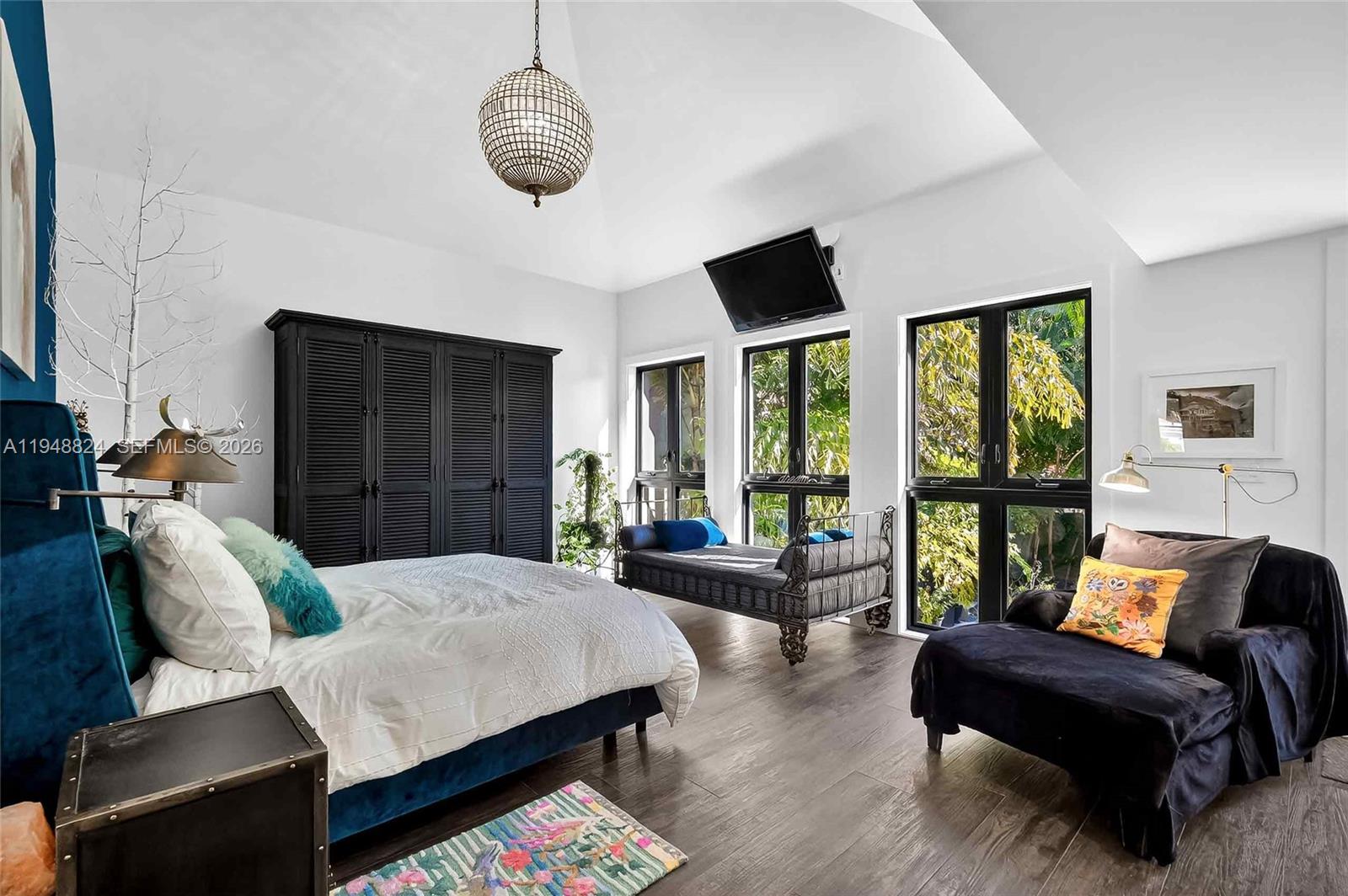 NATOMA MANORS RE SUB - Residential