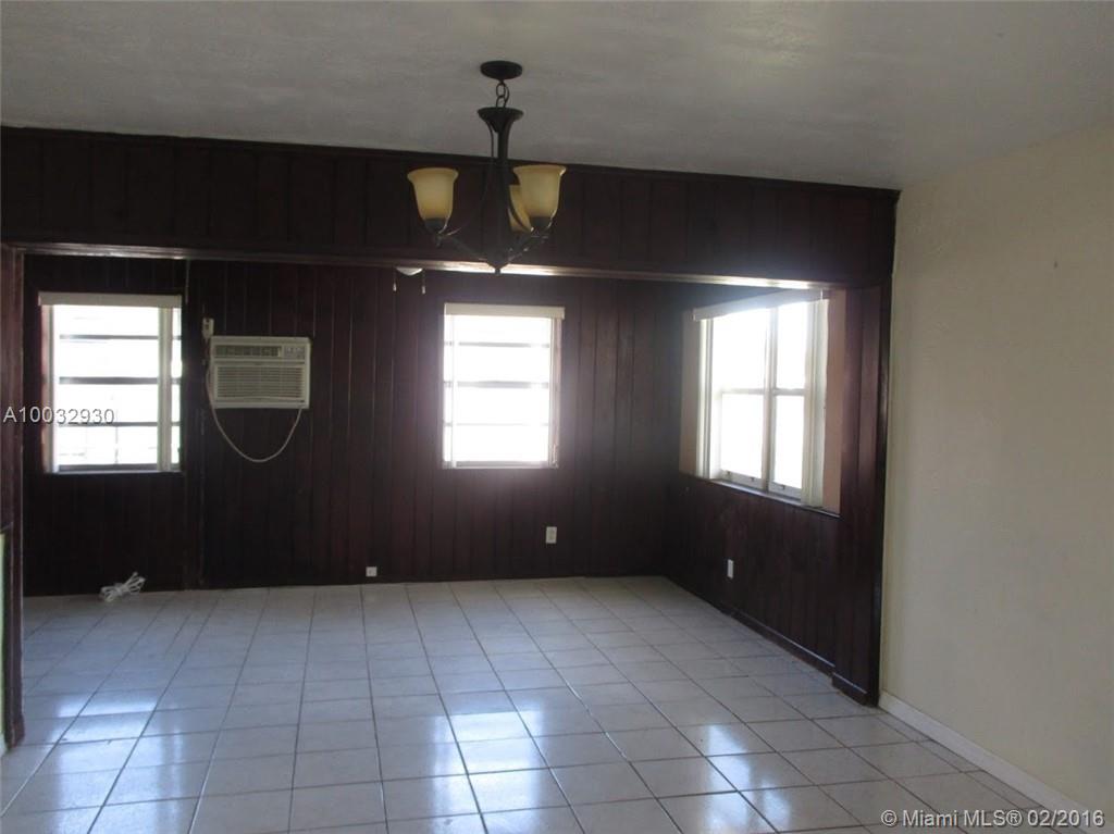 Hyde Park First Sec 26-13 - Residential