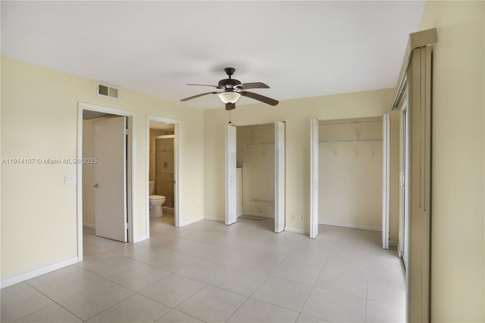 NEW HAMPTON AT CENTURY VI - Residential Lease