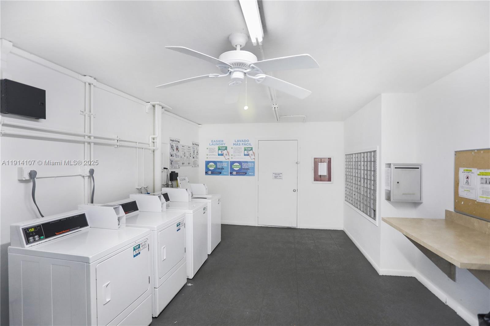 NEW HAMPTON AT CENTURY VI - Residential Lease