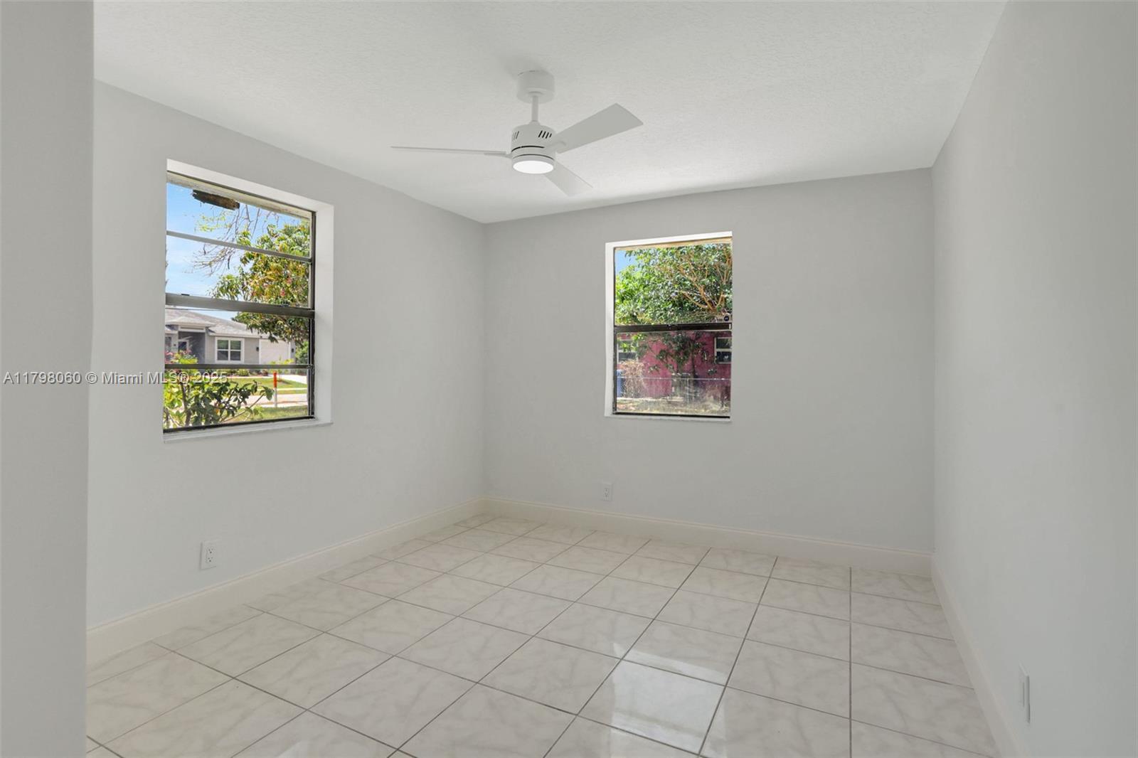 MIDDLE RIVER GARDENS - Residential