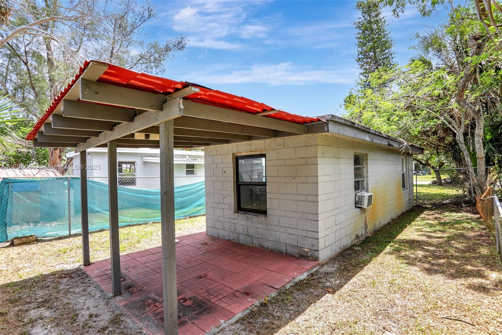 MIDDLE RIVER GARDENS - Residential