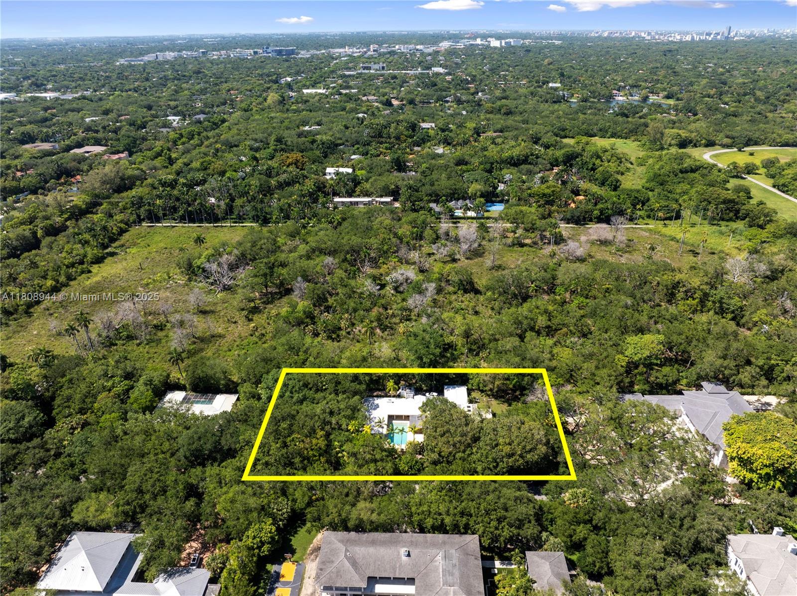 PALM VISTA - Residential