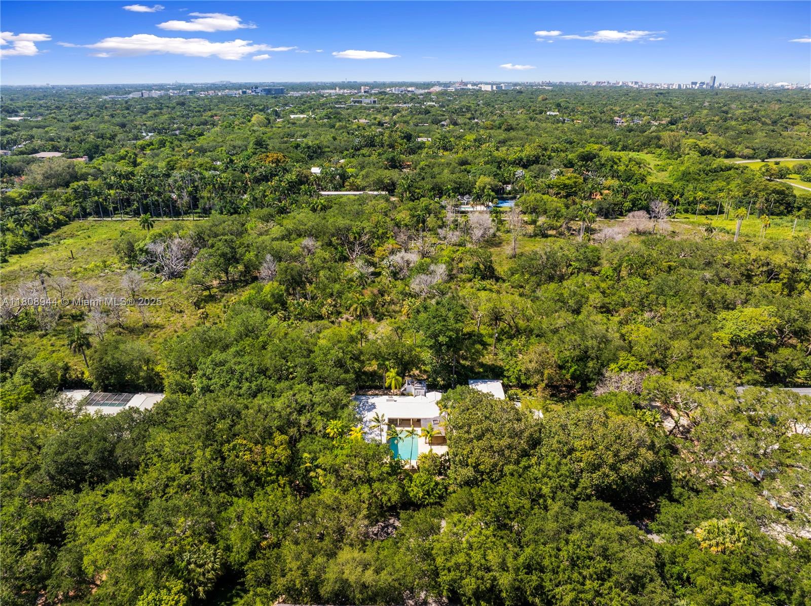 PALM VISTA - Residential