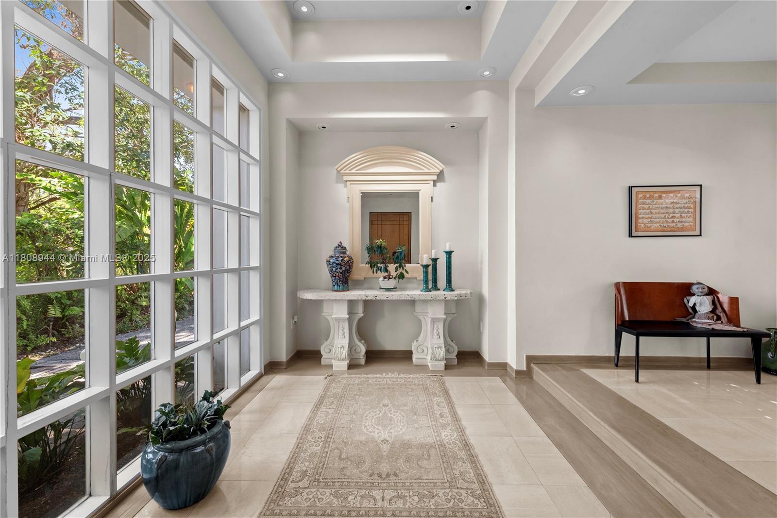PALM VISTA - Residential