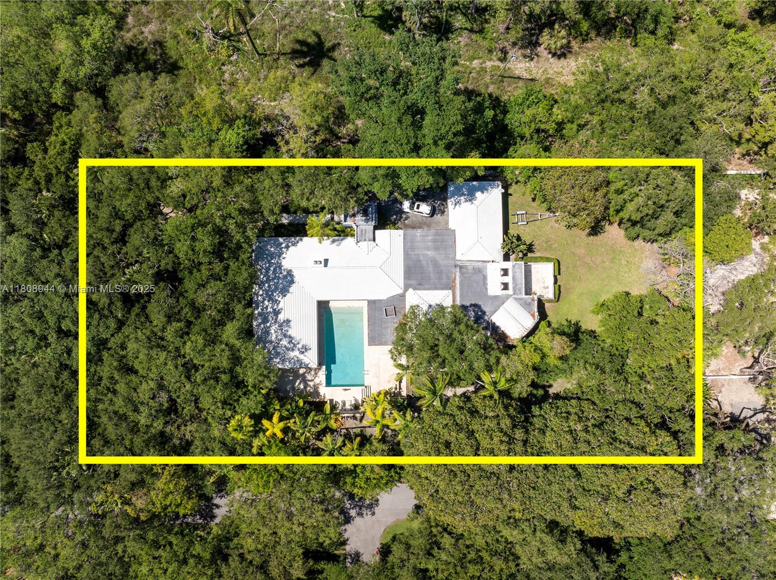 PALM VISTA - Residential