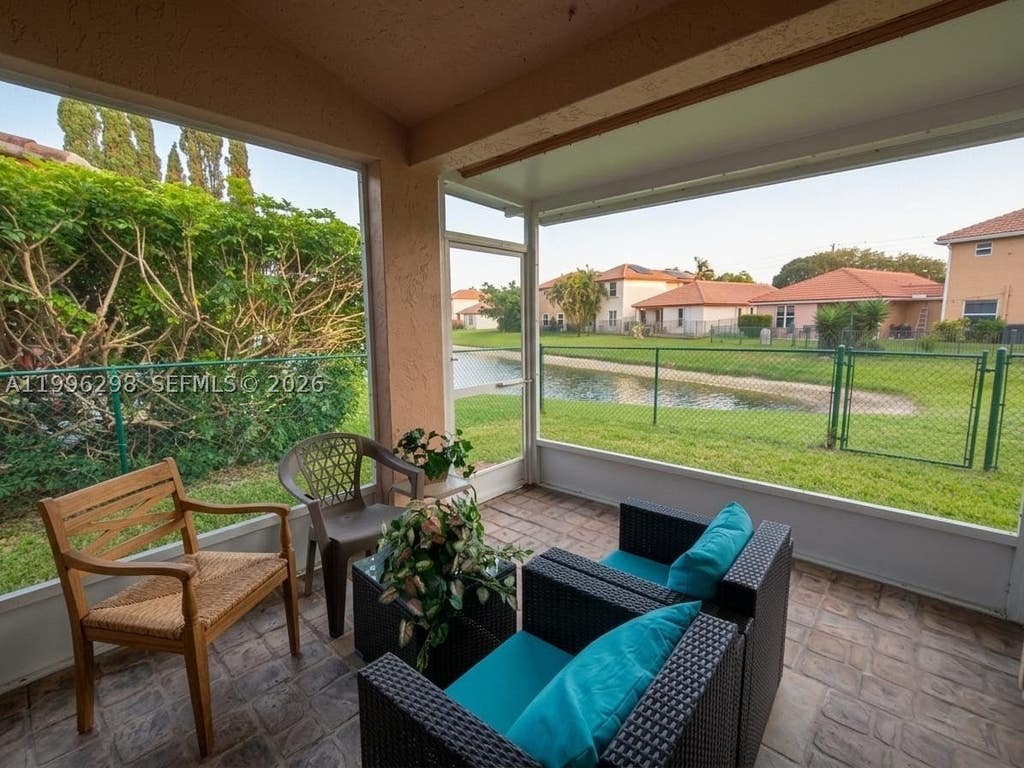 Photo of 1016 Via Jardin #1016, Riviera Beach, FL 33418 (MLS # A11996298)