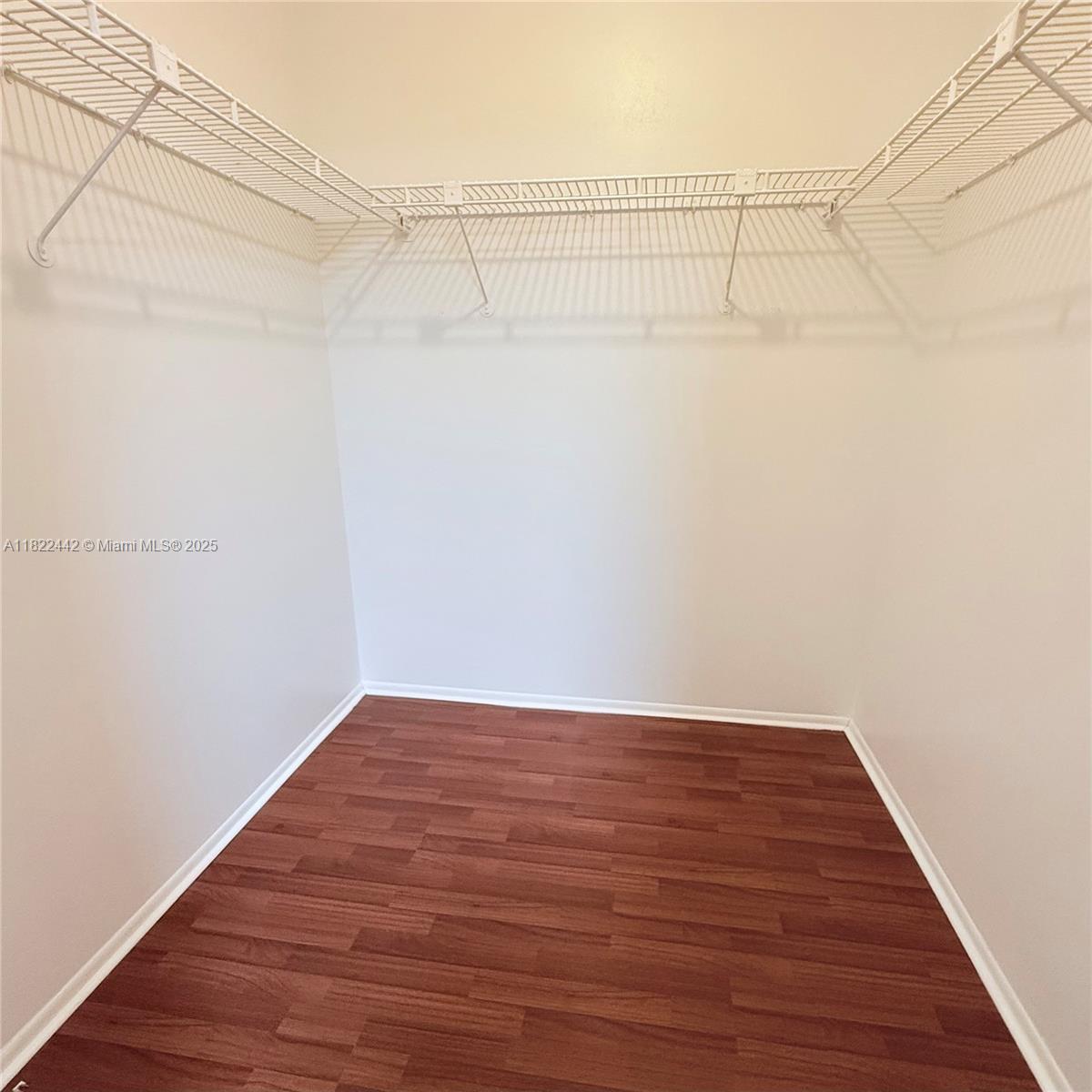 NO 79 PALM-AIRE COUNTRY C - Residential Lease