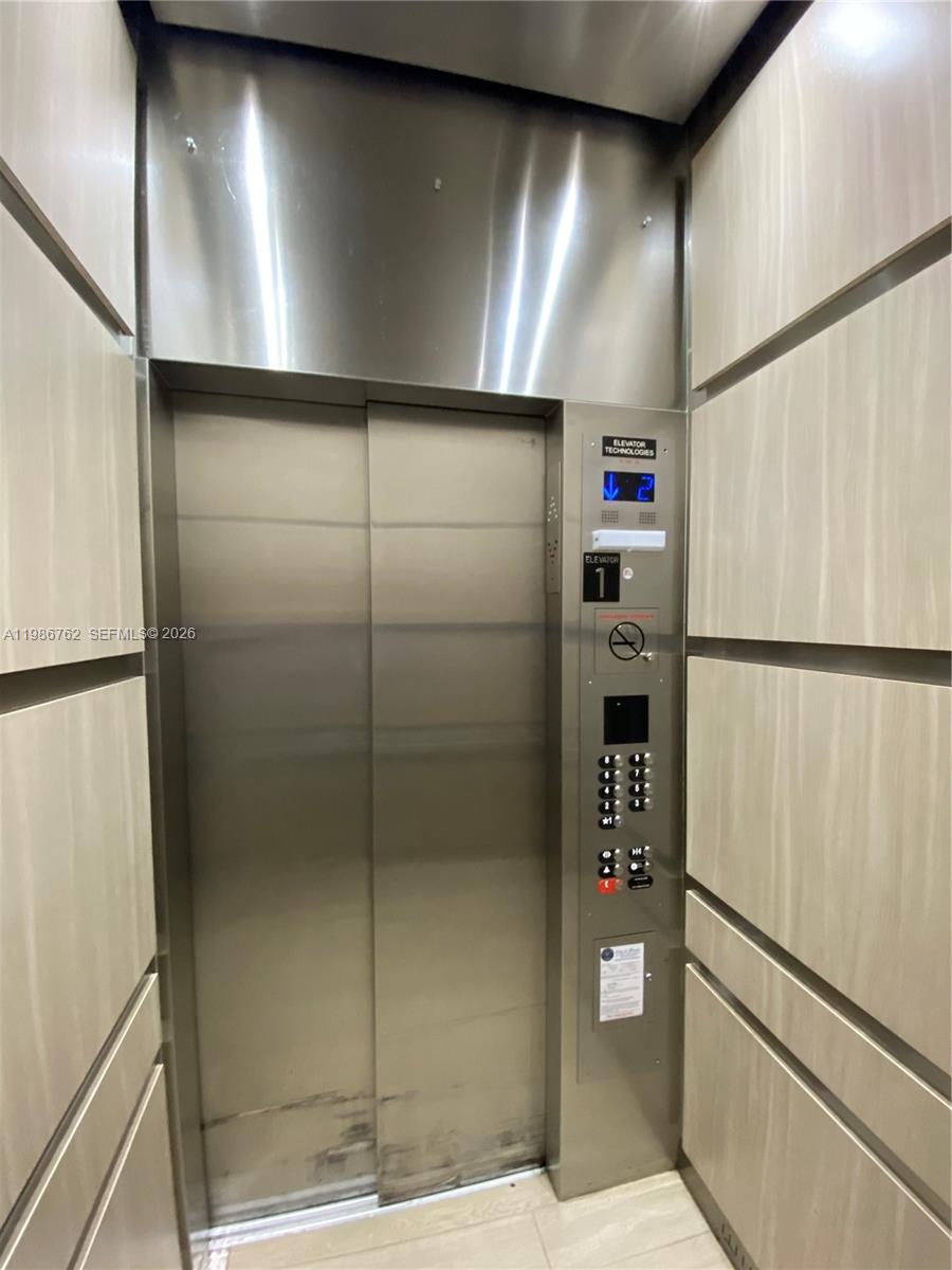 YOLANDA VILLAS - Residential Lease