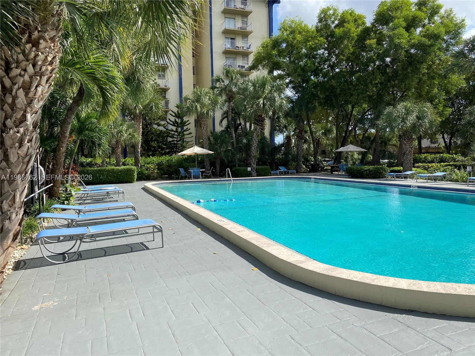 YOLANDA VILLAS - Residential Lease