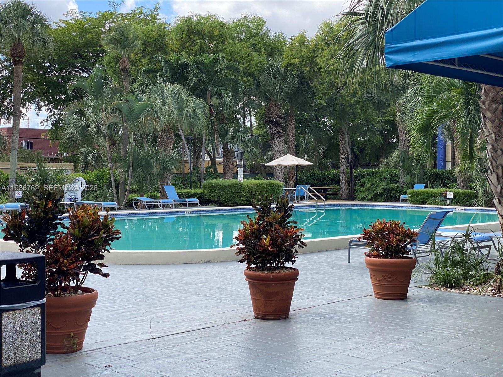 YOLANDA VILLAS - Residential Lease