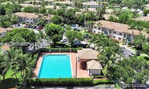 VENETIA GARDENS SOUTH CON - Residential Lease