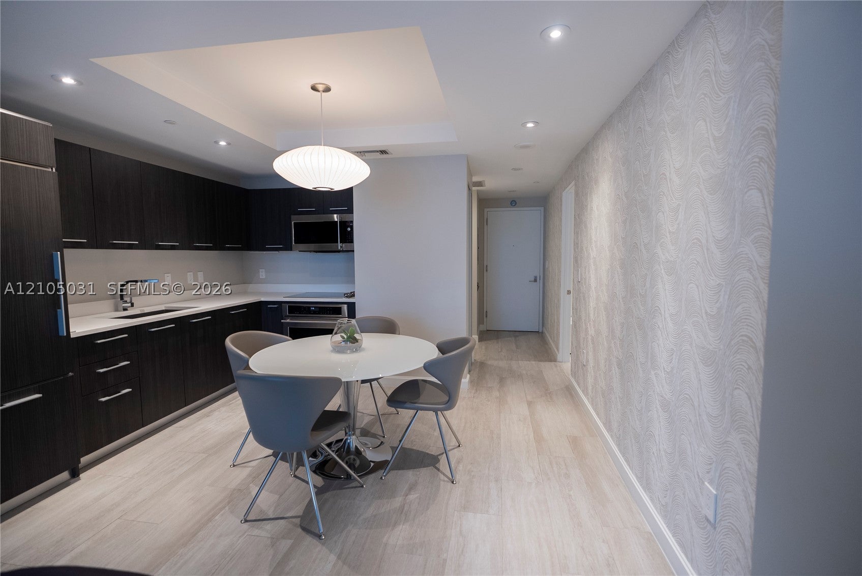 45 SW 9th St 1705