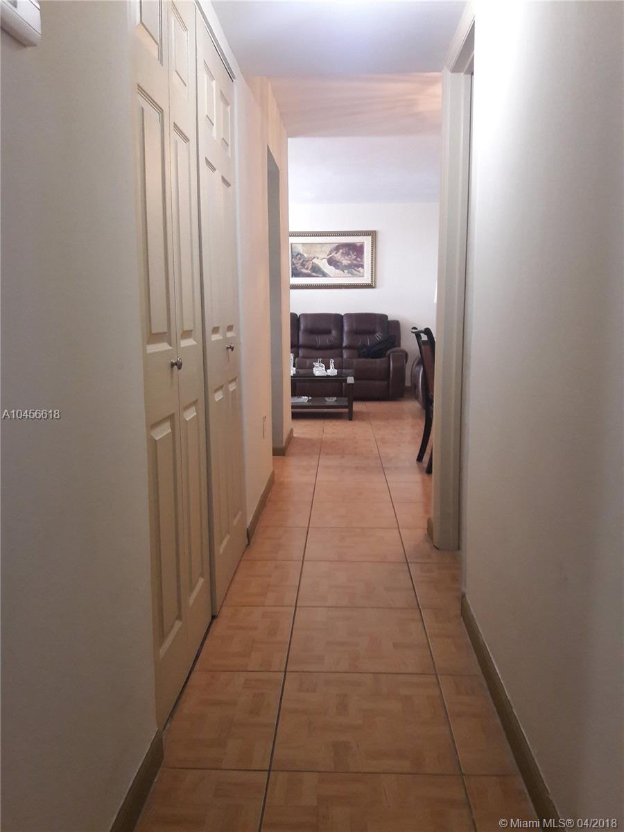 VERSAILLE GARDENS I CONDO - Residential Lease