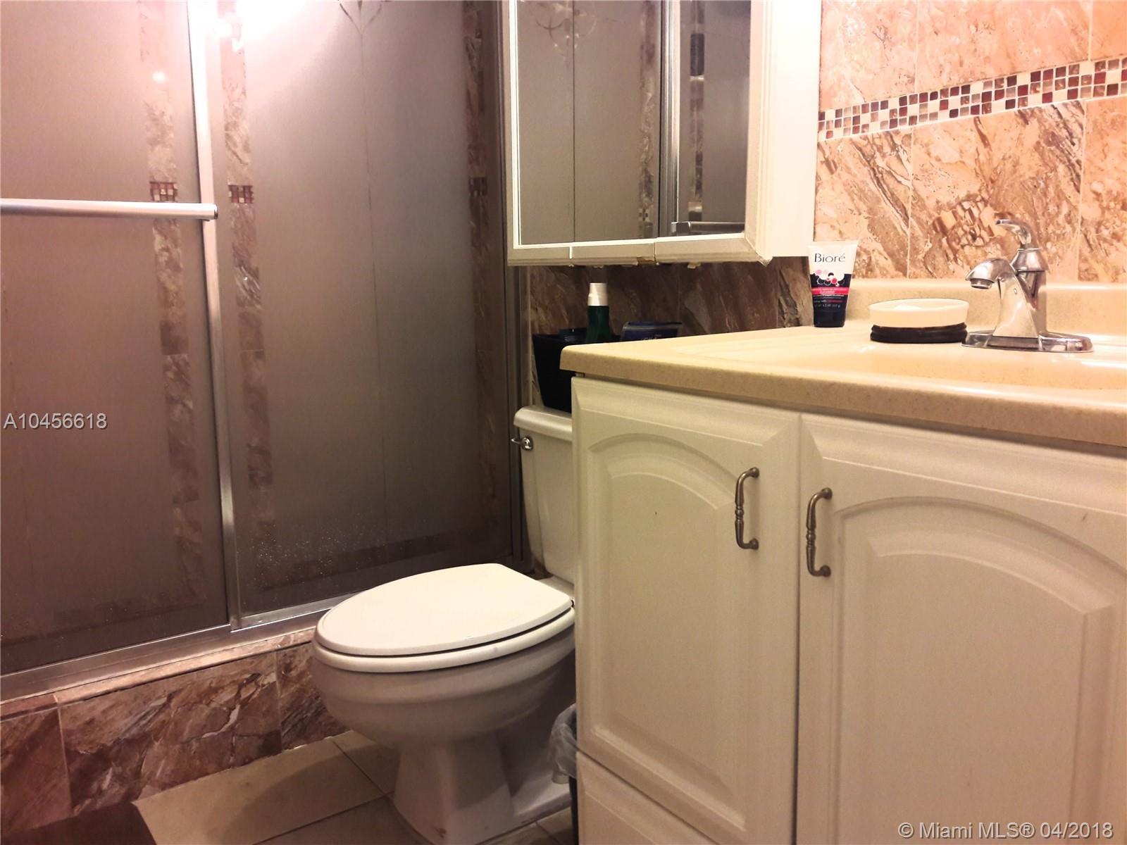 VERSAILLE GARDENS I CONDO - Residential Lease