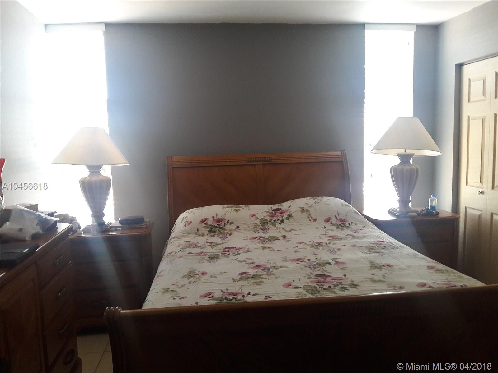 VERSAILLE GARDENS I CONDO - Residential Lease