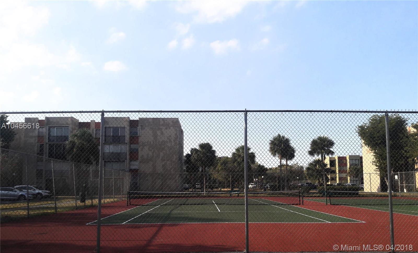 VERSAILLE GARDENS I CONDO - Residential Lease