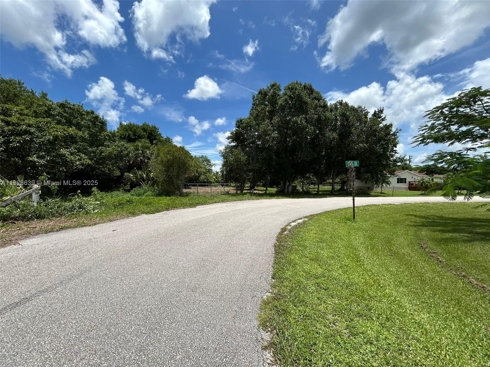 Welcome to Moore Haven, the heartland region! Come see this great property, where 3 lots were combined to 1. Enjoy 1.11-acre lot with friends and family. Residential area, ready for a mobile home. Electricity and Water Services already available. Check it out now before it disappears! Near US-27, Fort Myers, Naples and Cape Coral.