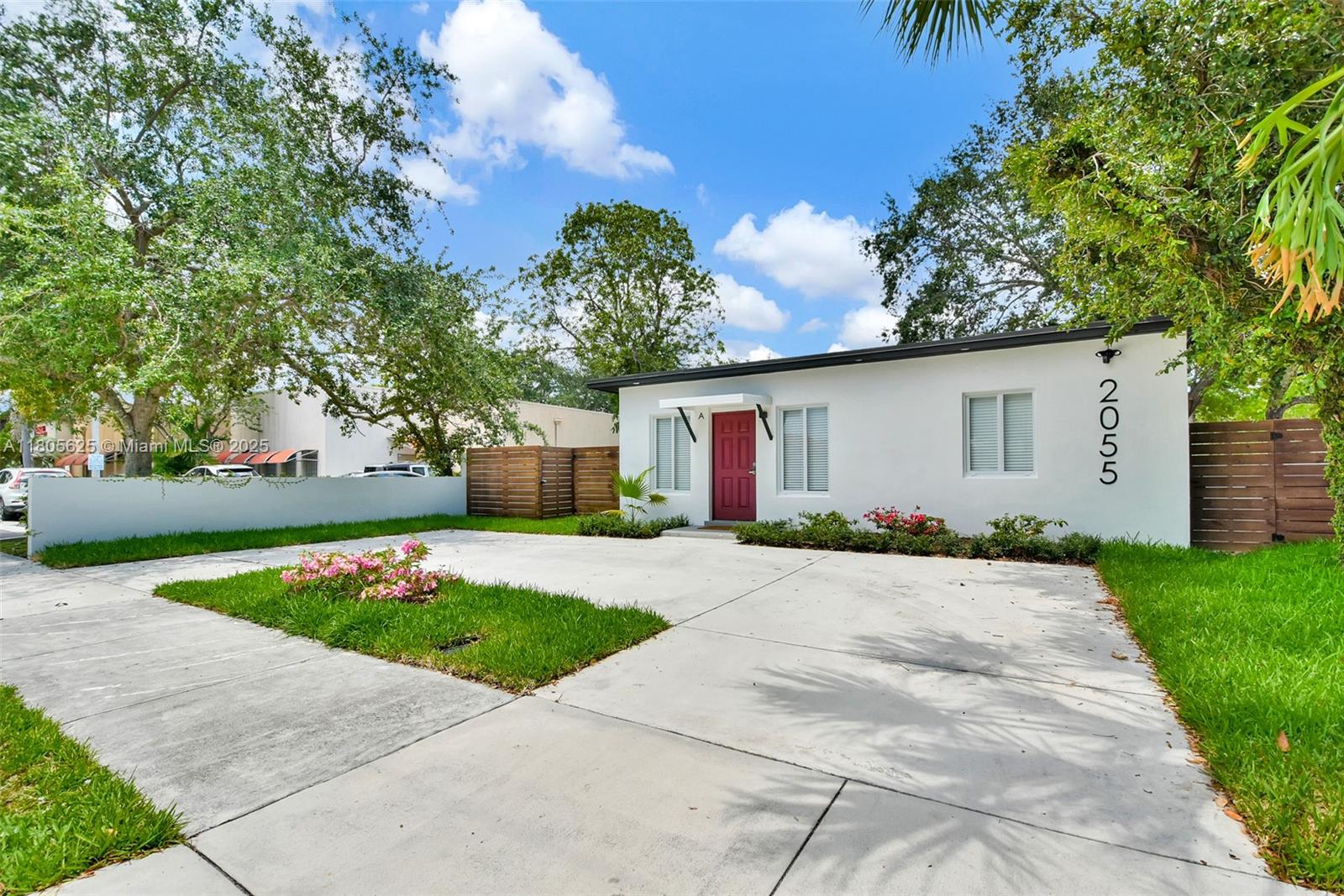 ARCH CREEK HIGHLANDS - Residential Income