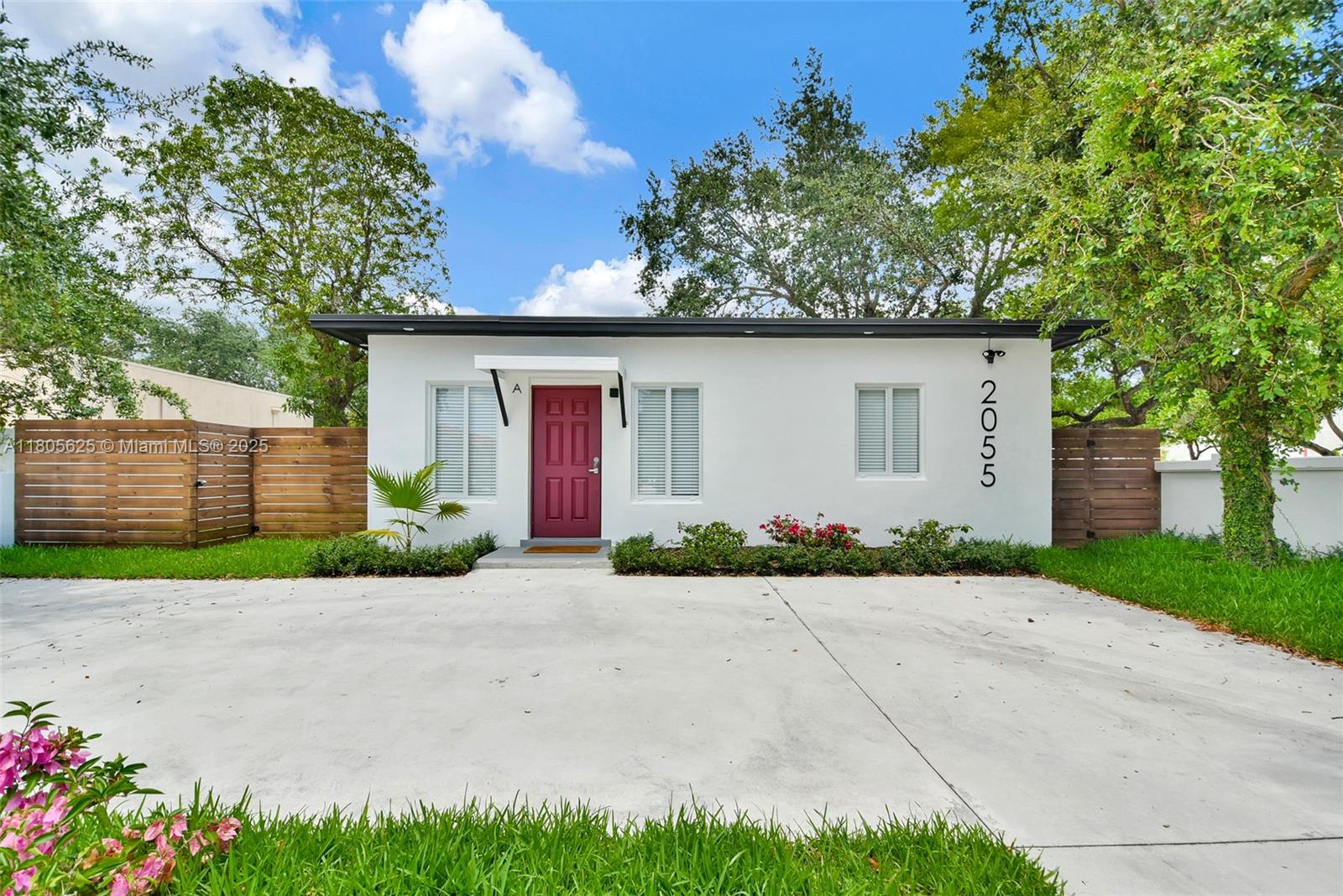 ARCH CREEK HIGHLANDS - Residential Income