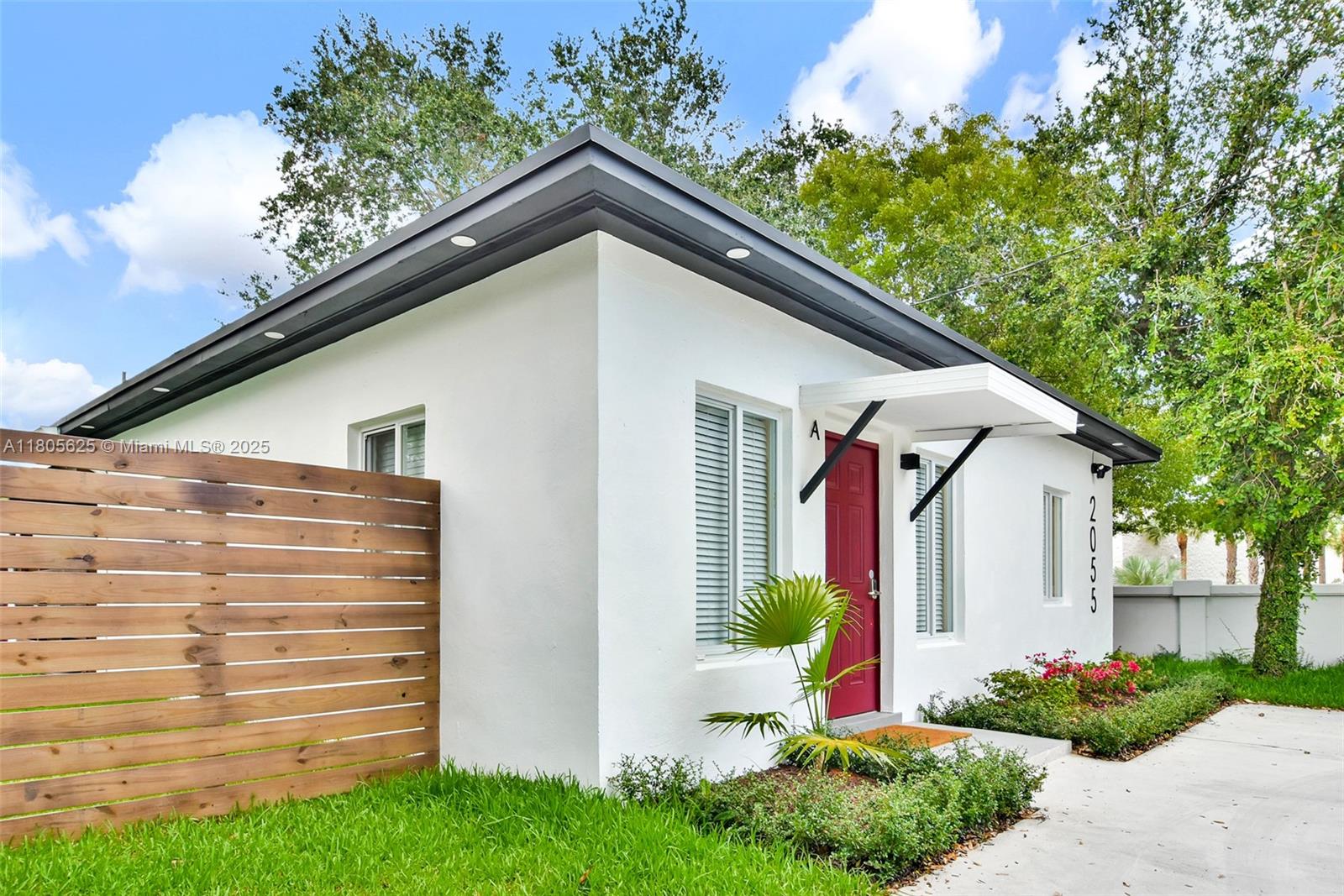 ARCH CREEK HIGHLANDS - Residential Income