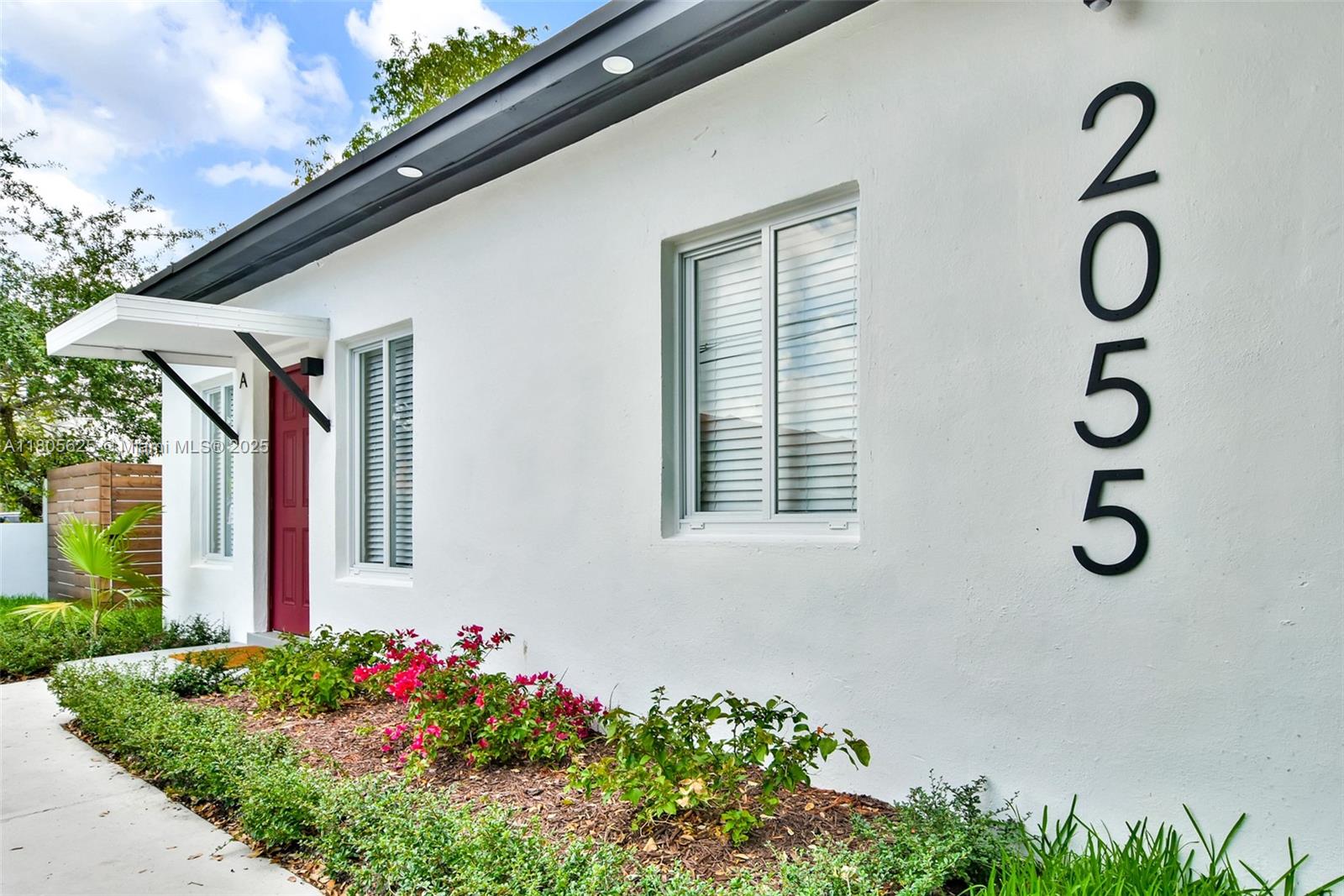 ARCH CREEK HIGHLANDS - Residential Income