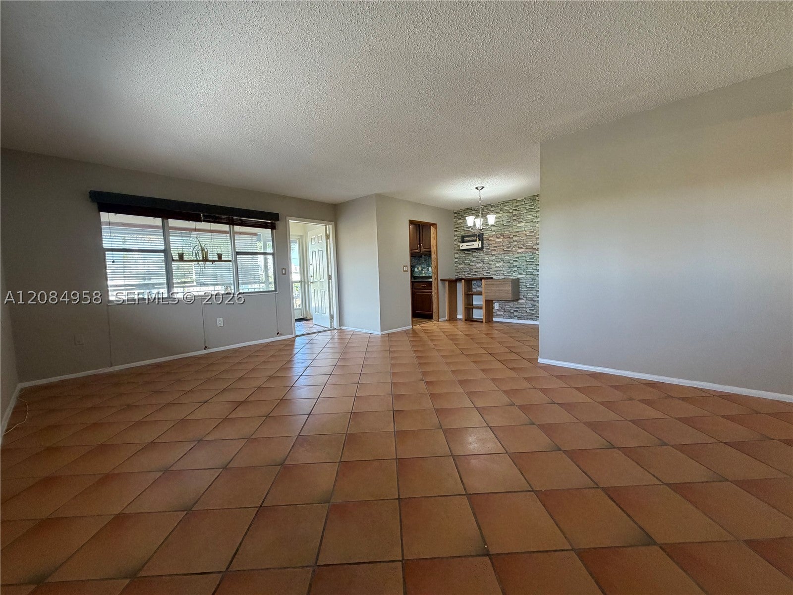 250 Layne Blvd 310