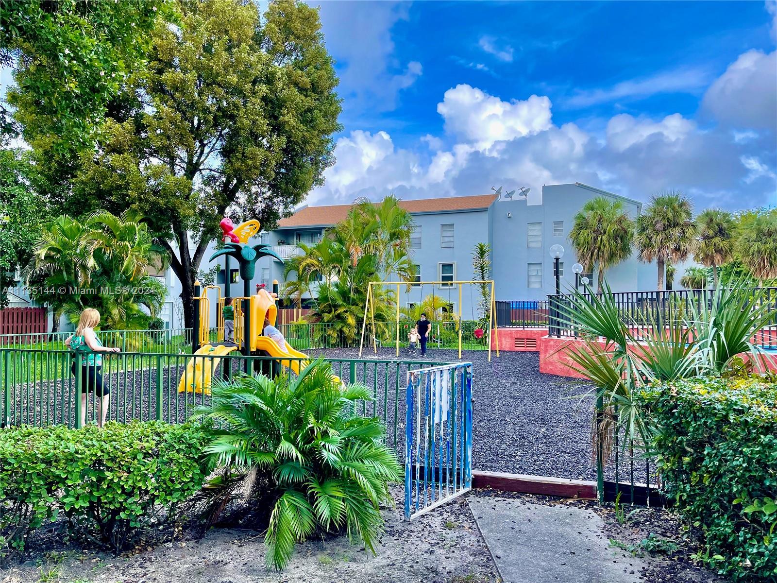 LOS SUENOS CONDO - Residential