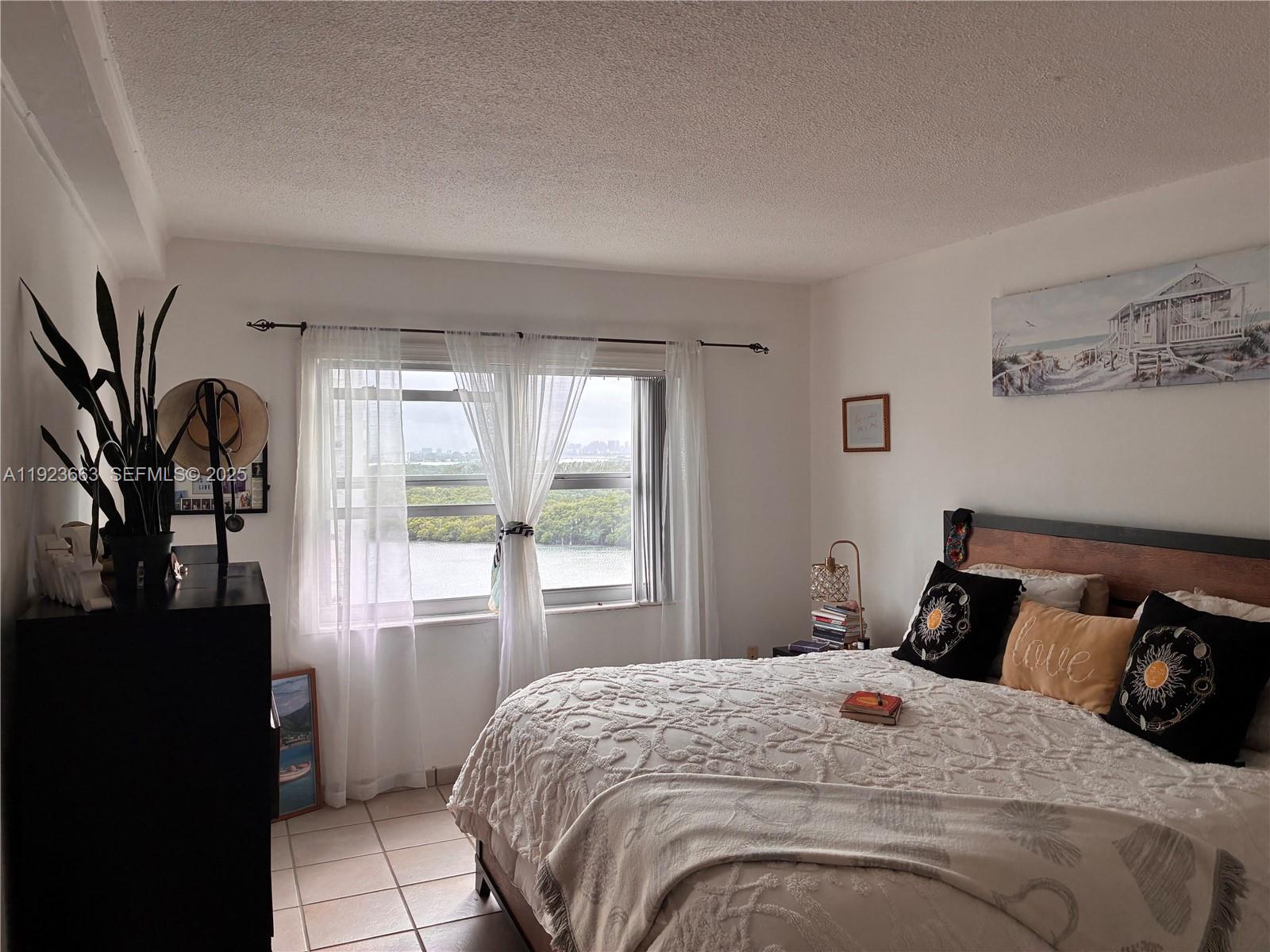 COASTAL TOWERS CONDO - Residential Lease