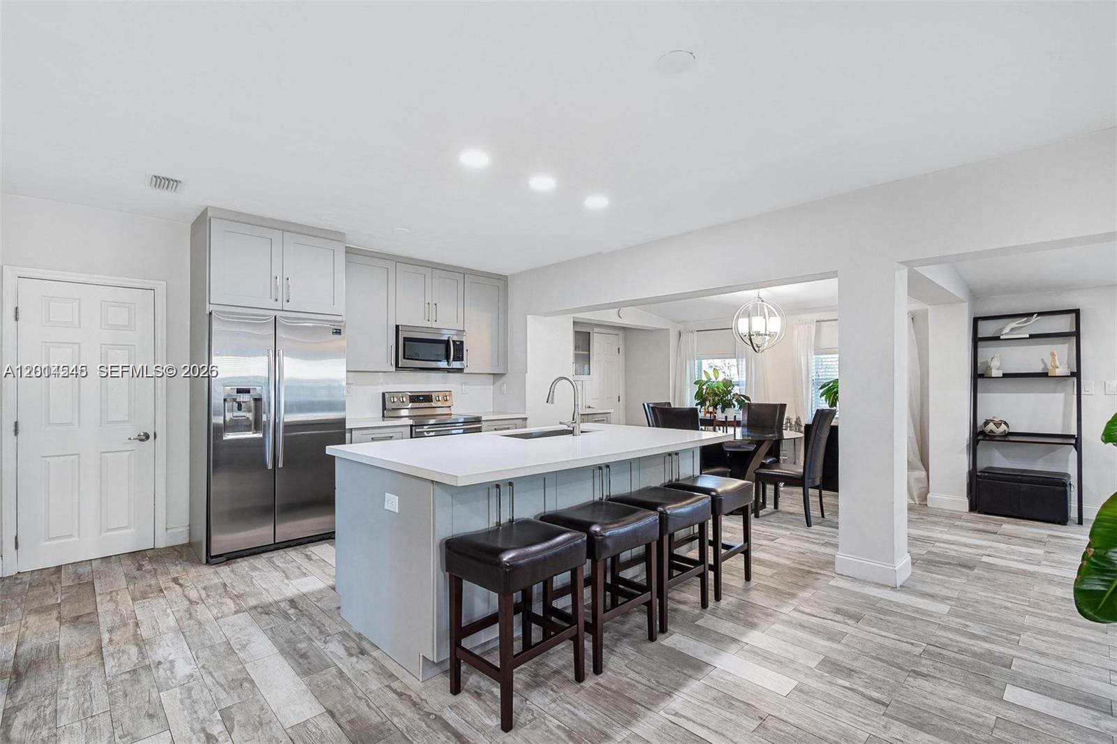 REVISED PLAT OF SHENANDOA - Residential Lease