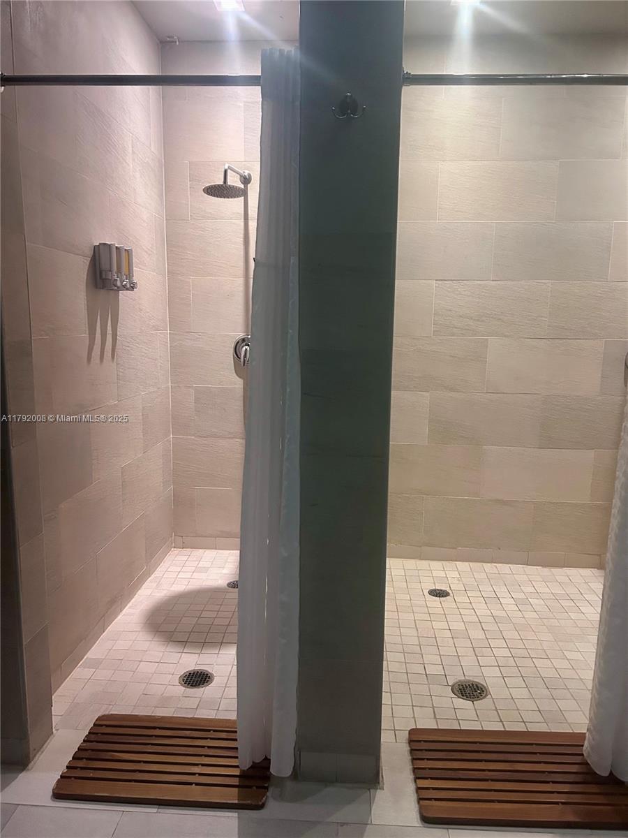 BEACH CLUB TWO CONDO - Residential Lease