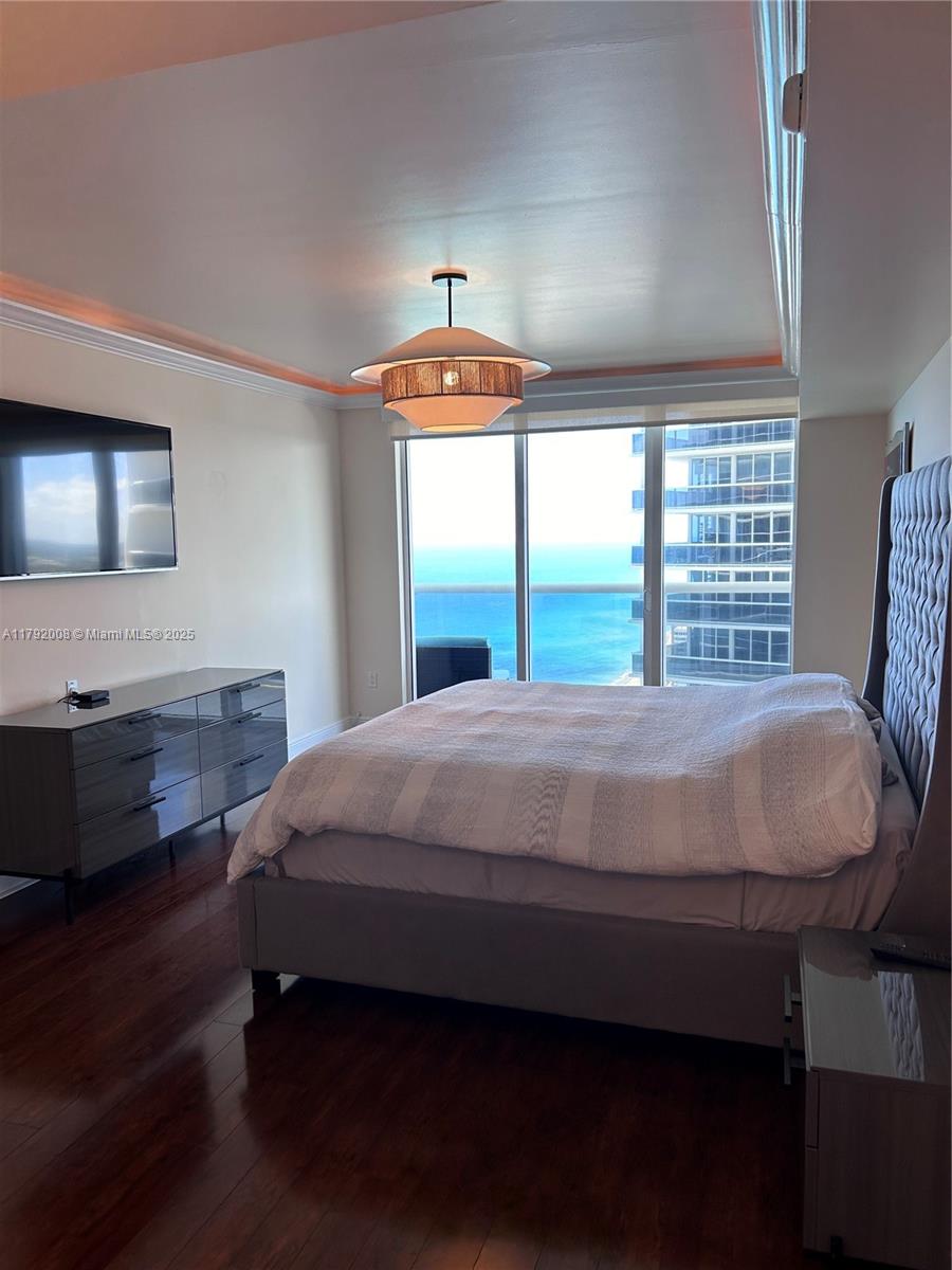 BEACH CLUB TWO CONDO - Residential Lease