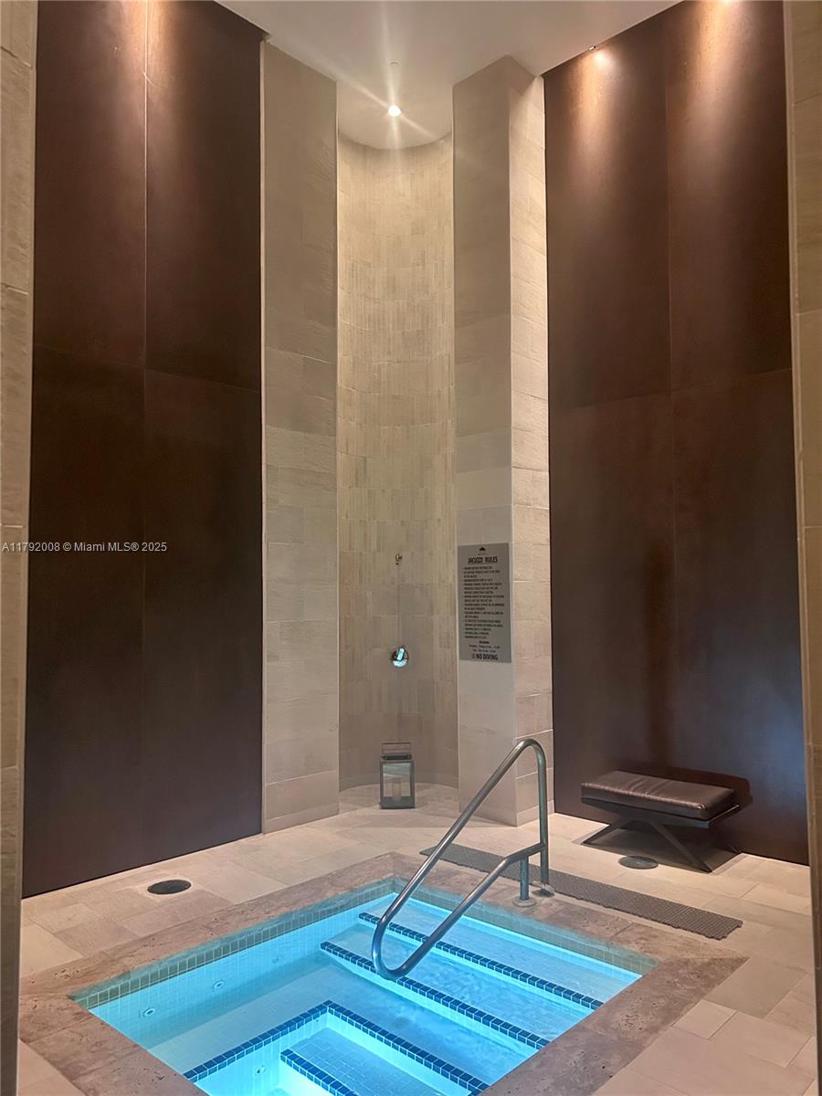 BEACH CLUB TWO CONDO - Residential Lease